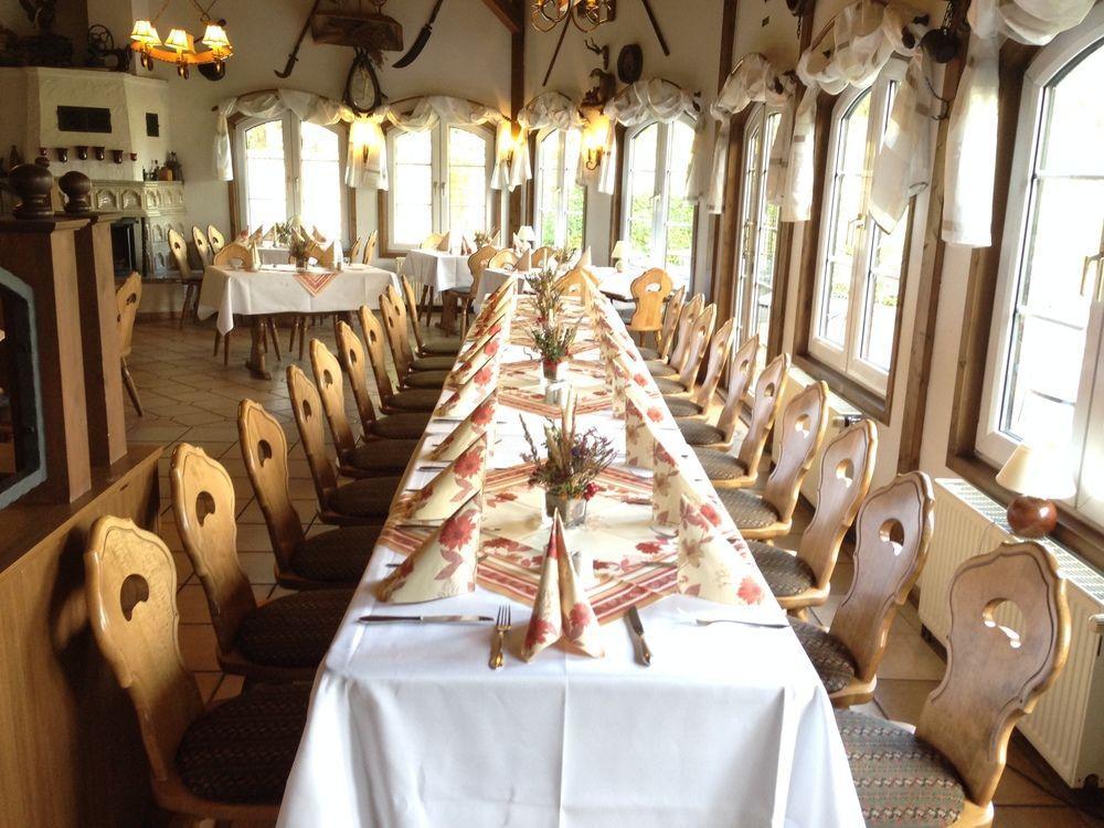 Hotel & Restaurant Zur Spreewaelderin Golßen Dış mekan fotoğraf