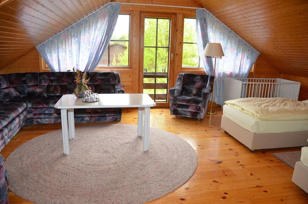 Hotel & Restaurant Zur Spreewaelderin Golßen Dış mekan fotoğraf