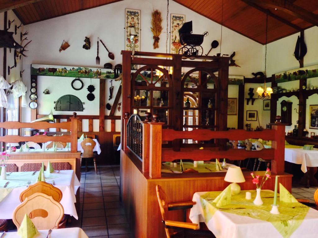 Hotel & Restaurant Zur Spreewaelderin Golßen Dış mekan fotoğraf