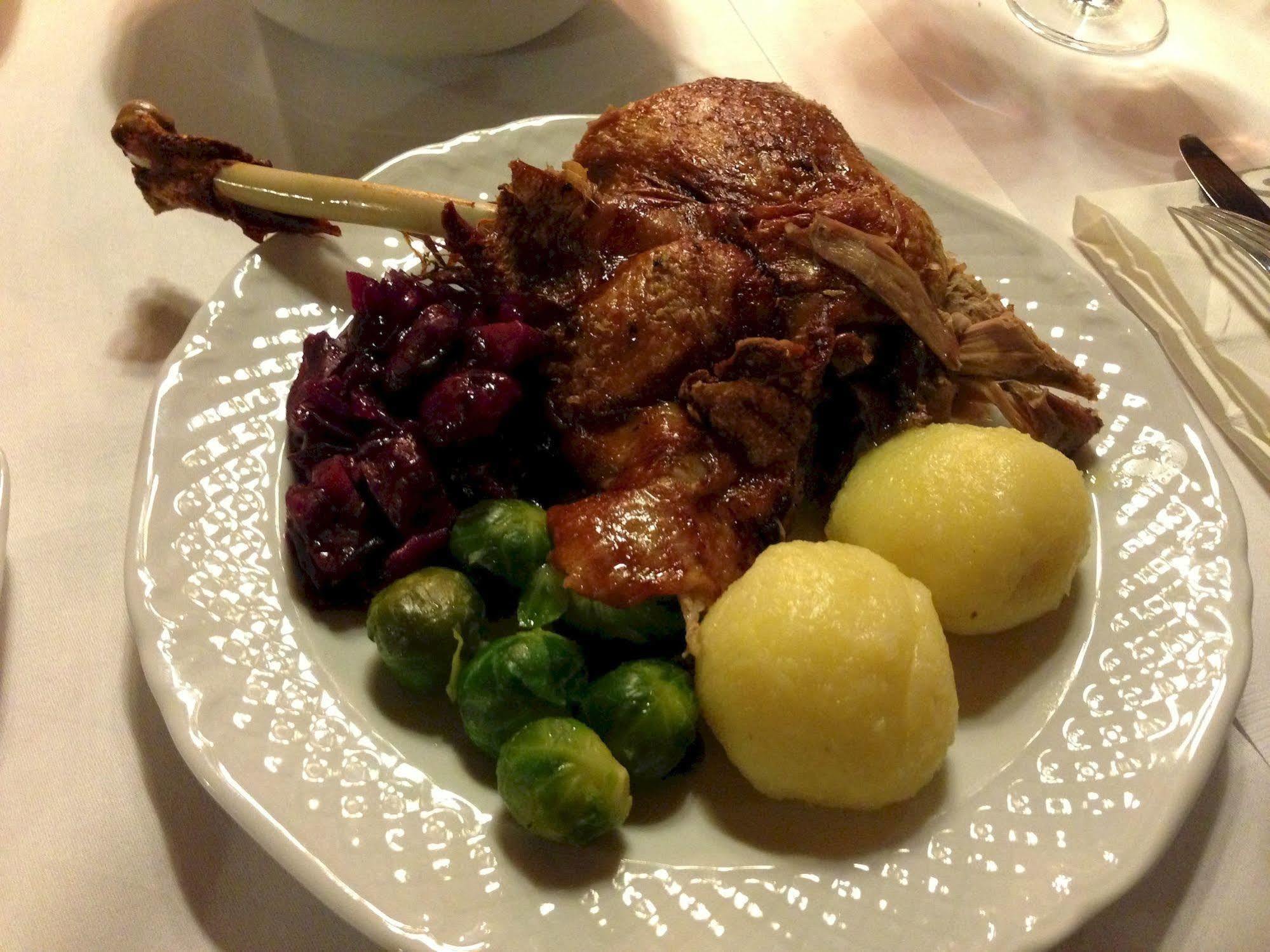 Hotel & Restaurant Zur Spreewaelderin Golßen Dış mekan fotoğraf